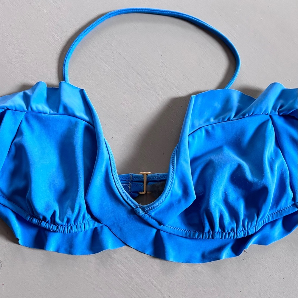 VICTORIA’S SECRET Swimwear Ruched Bandeau Scallop Ruffle Edges Halter Bikini Top